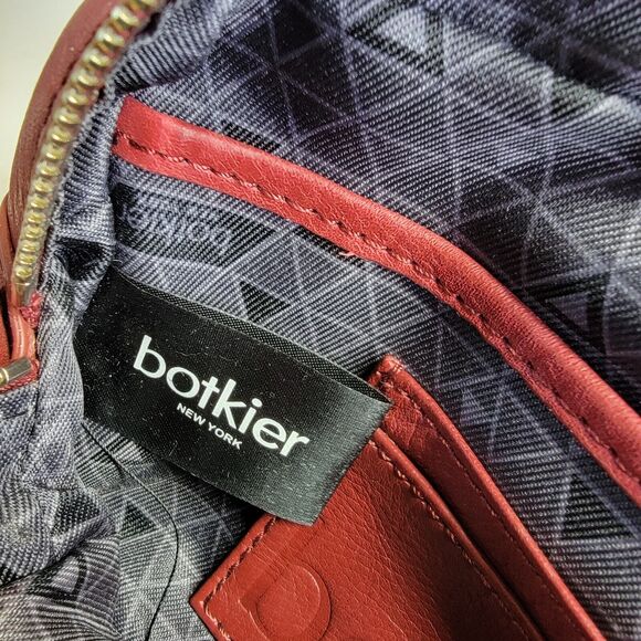 Botkier Quincy Camera Leather Boxy Crossbody Purse Handbag Red Tassel Whipstitch - Picture 13 of 16